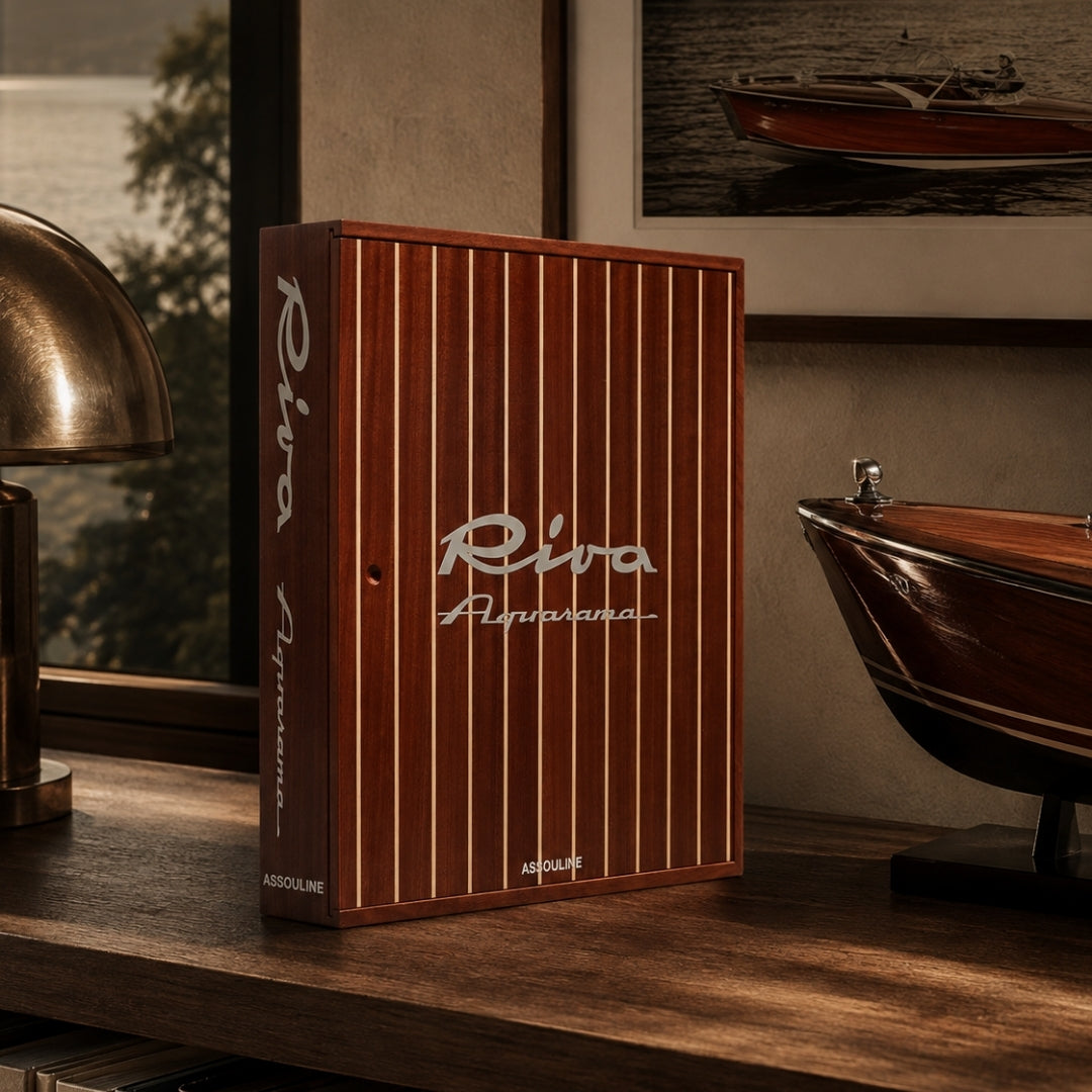 Riva Aquarama Special Edition - Assouline (view 2)
