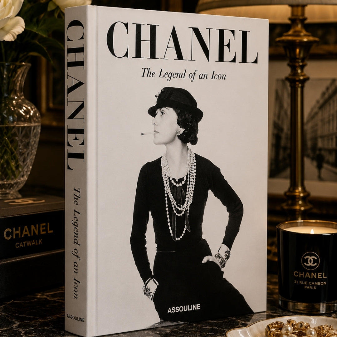 Chanel: The Legend Of An Icon - Assouline (view 2)