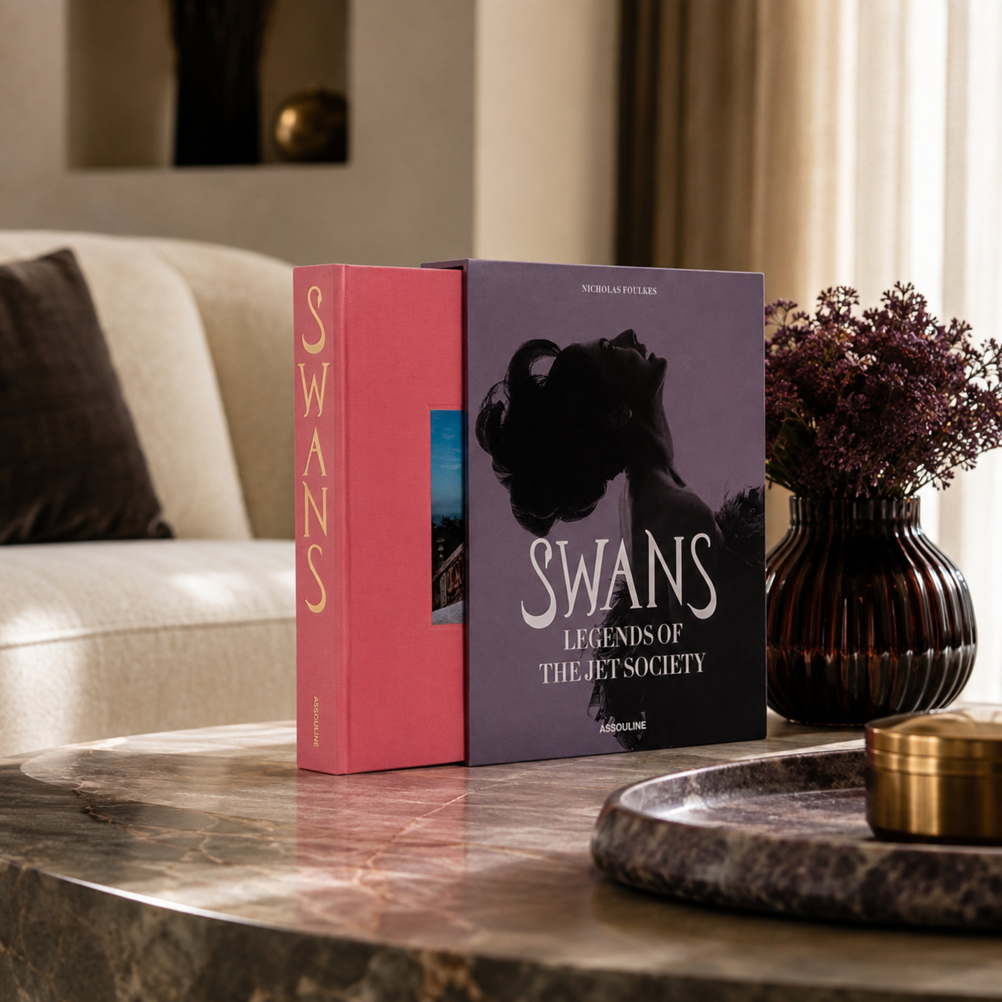Swans: Legends Of The Jet Society - Assouline (view 2)