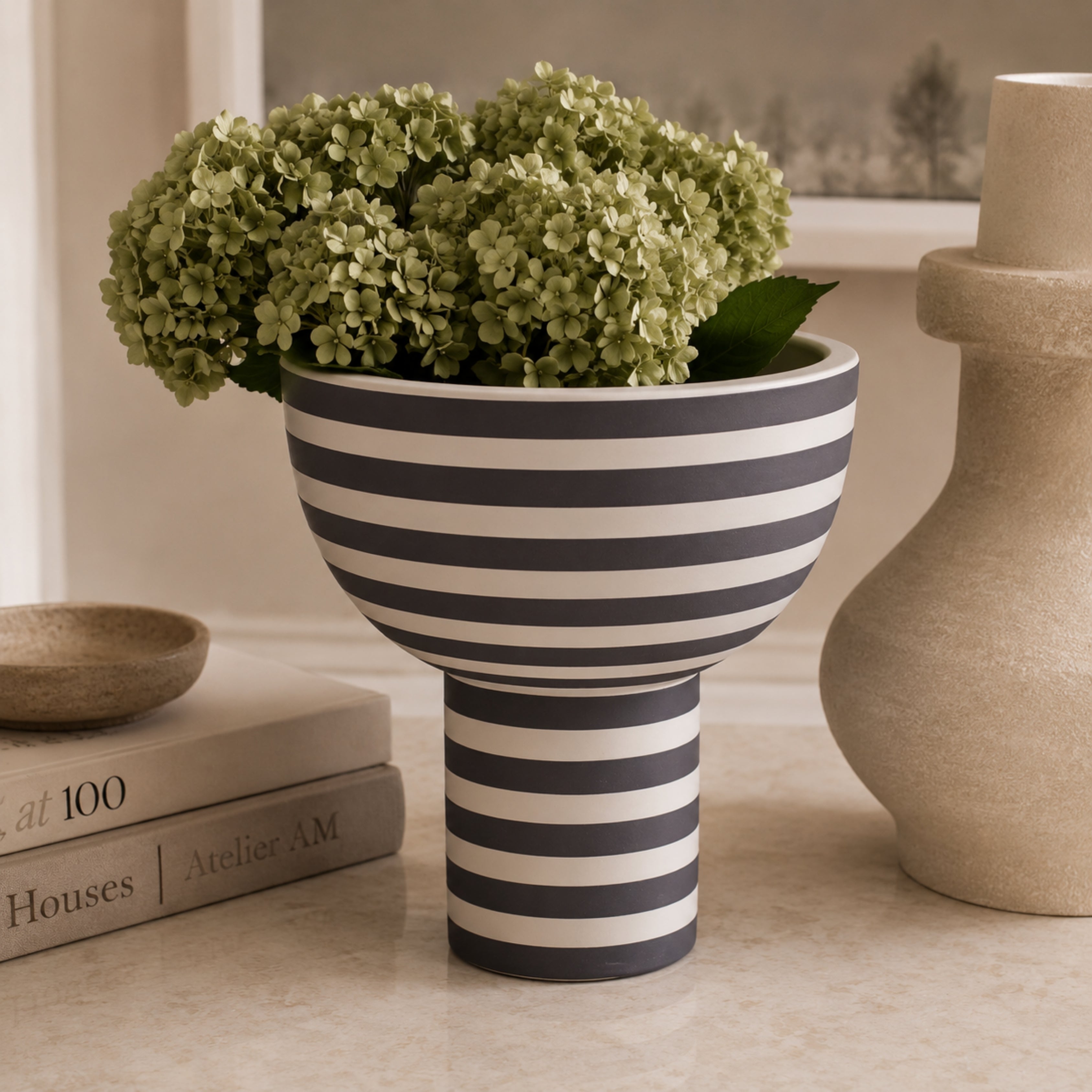 Varia Sculptural Vase Rose/Bordeaux - AYTM (view 2)