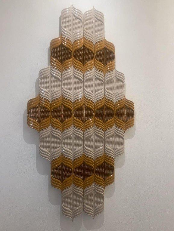Tile2/27Pz/38+42+03 Wooden Panel 27 Canyon Tiles Matt Aloe, Tundra And Glossy Turtledove Antique Gold Details