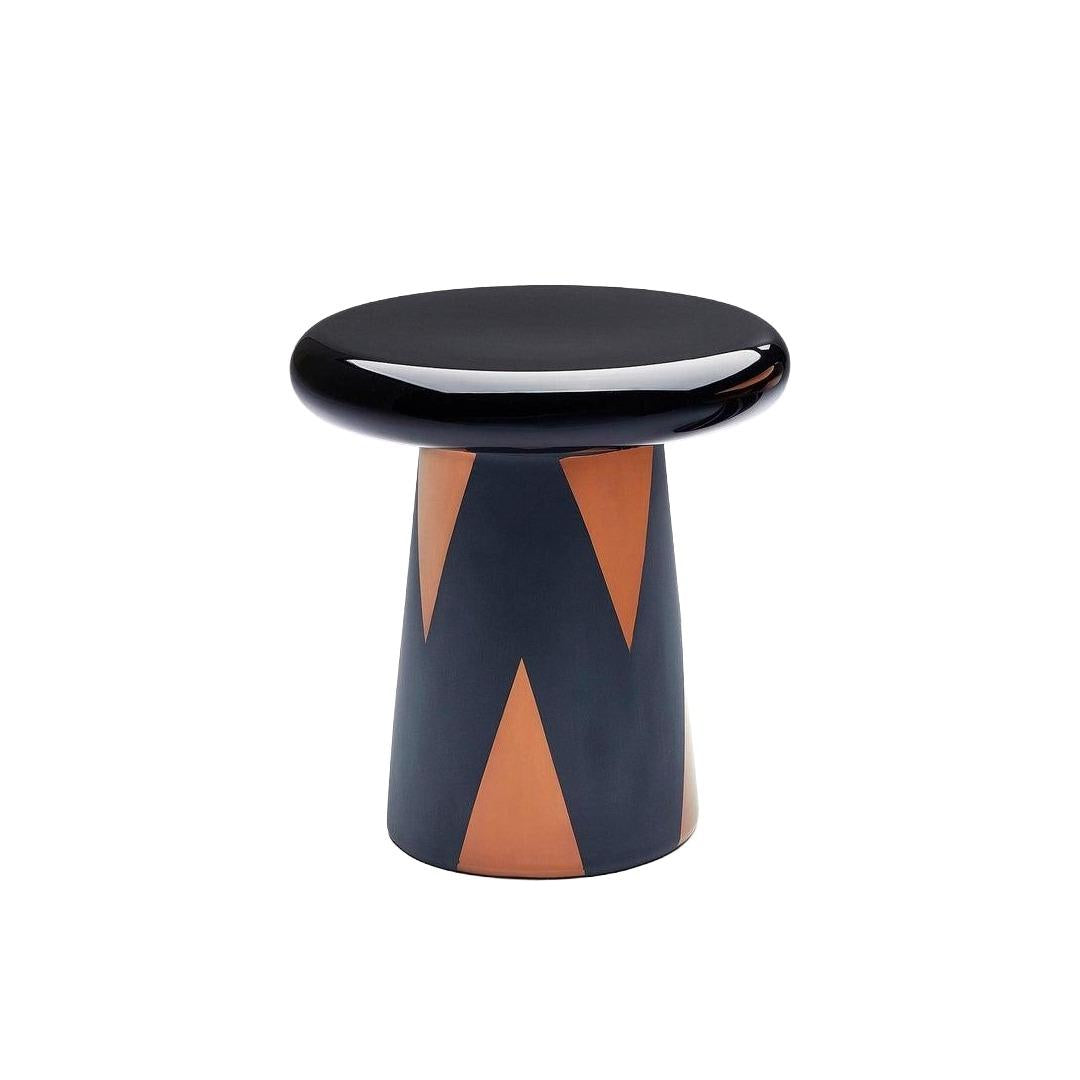 T-Table Decoration Tall, Black And Copper Graphic D1