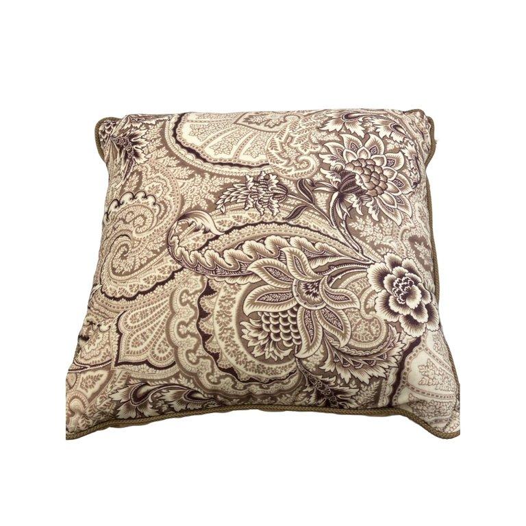 Bloom Printed Cushion C/ Emoroidered + Cord 4