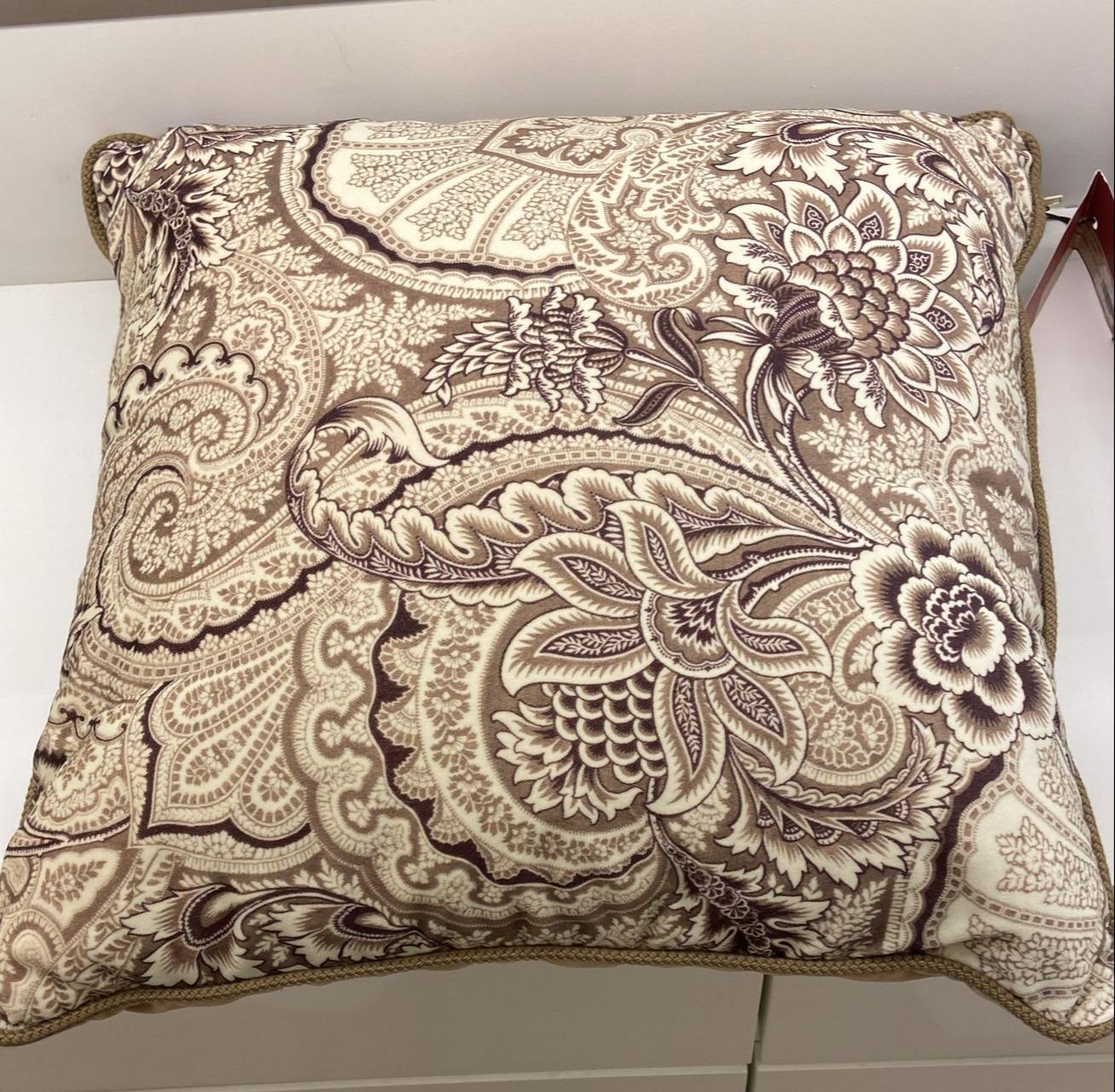Bloom Printed Cushion C/ Emoroidered + Cord 4 - Etro