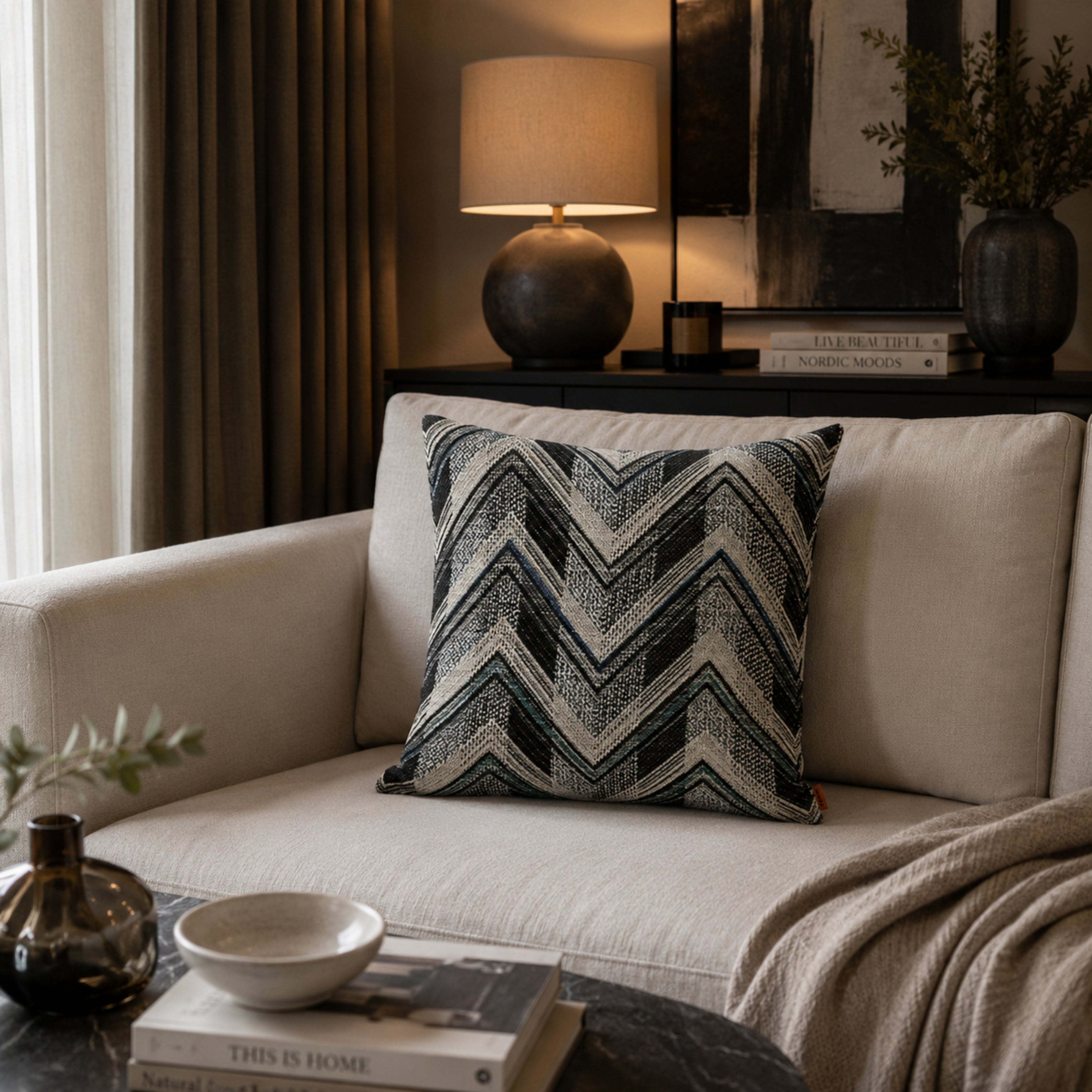 Brent Cushion 40X40 1B3Cu40008/160 - Missoni (view 2)