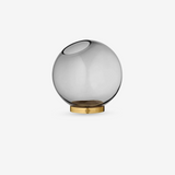 Globe Vase W. Stand Black / Gold