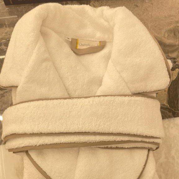 Steve Robe - White Taupe